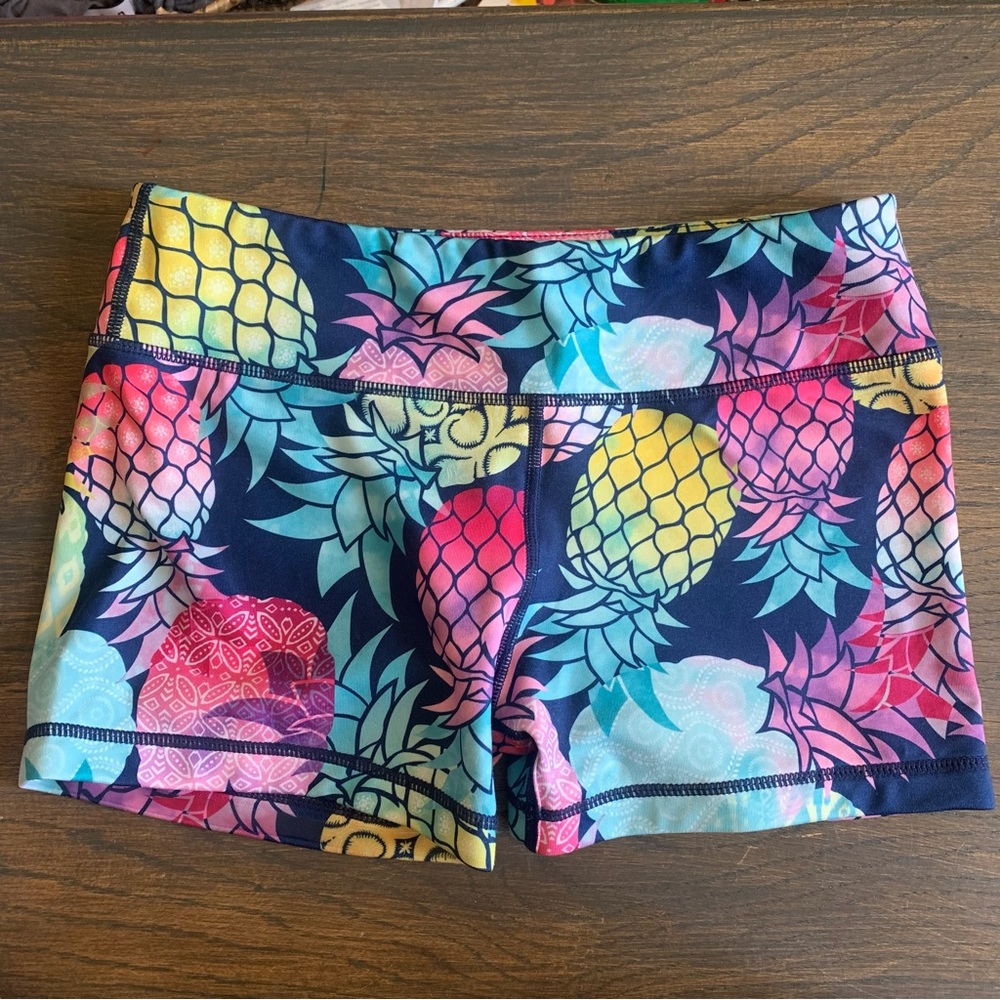 ☀️ IAB MFG pineapple no ride shorts